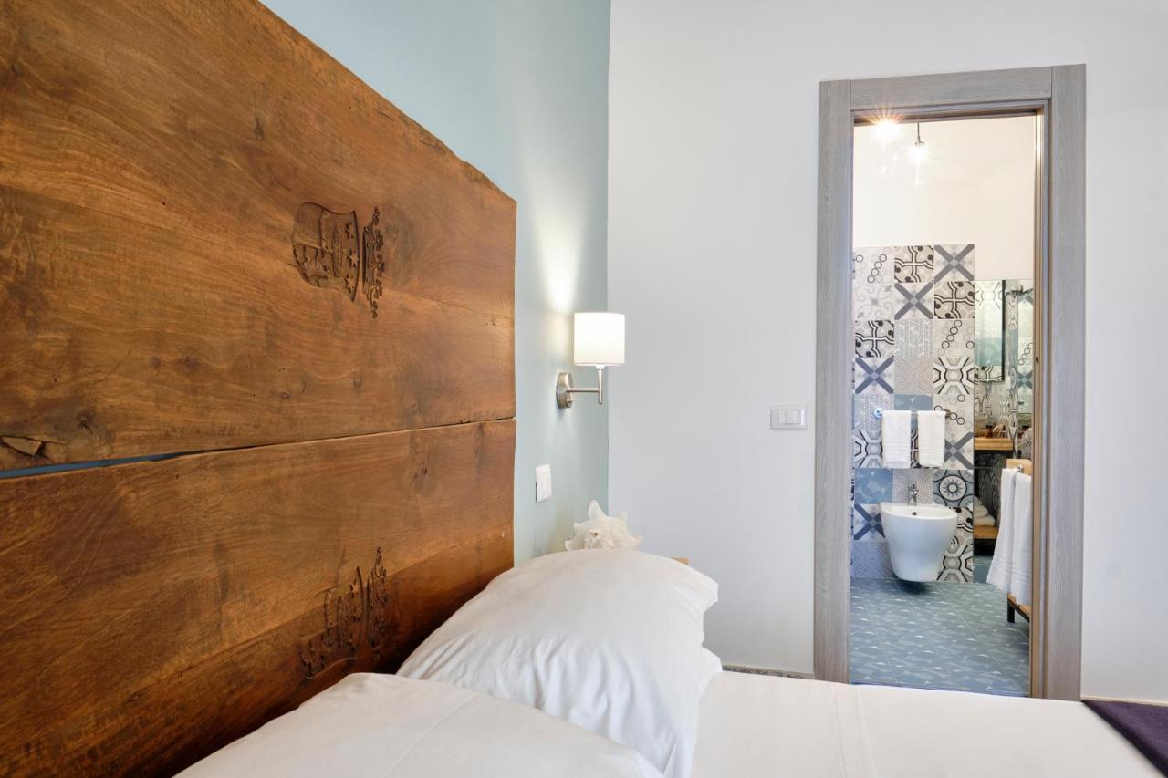La Via Del Porto Charme Rooms Agropoli Exterior foto