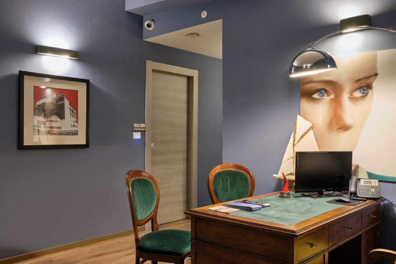 La Via Del Porto Charme Rooms Agropoli Exterior foto